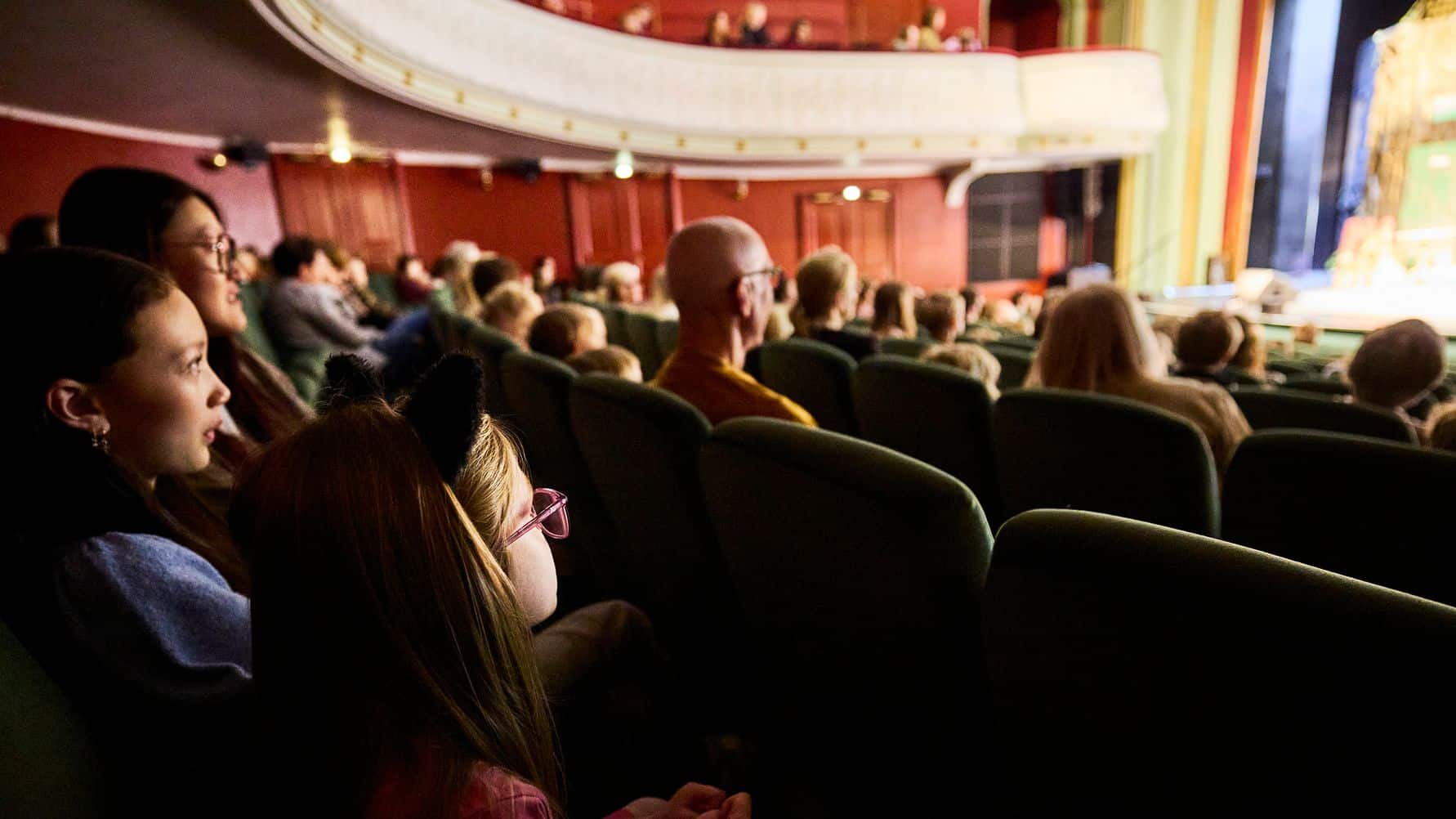 Great interest in the theater's reopening